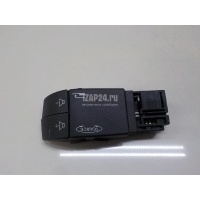 Переключатель подрулевой управления магнитолой Renault Duster 2012 8200009040