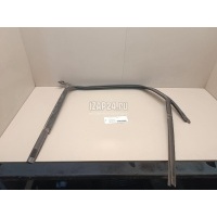 Направляющая стекла двери VAG Q3 (8U) (2012 - 2018) 8U0839440