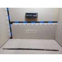 Накладка стекла заднего правого Toyota RAV 4 (2013 - 2019) 7573042040