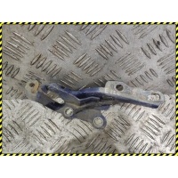 Петля капота Toyota Corolla E120 2003