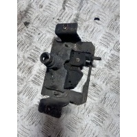 Замок капота Ford Transit 3 restailing 2008