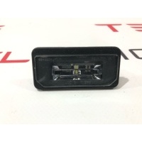 Подсветка номера Tesla Model S 2-й рест. 2021 1034341-00-B,A2038200256
