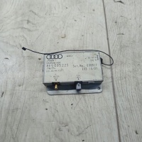 Audi a4 b6 усилитель 8e9035225
