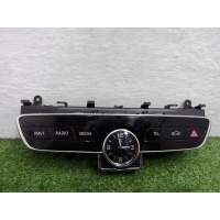 Панель управления магнитолой Mercedes C-Klasse (W205) 2014 - 2018 2019 A2138272000, 2138272000