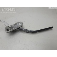 Петля капота правая Volkswagen Passat B4 1994 3a0823302a