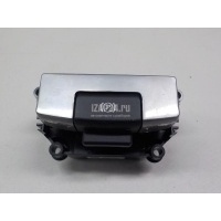 Кнопка фиксатора стояночного тормоза Land Rover Range Rover IV 2013 LR083888