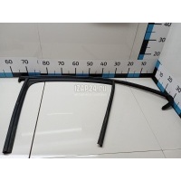 Уплотнитель стекла двери VAG Octavia (A7) (2013 - 2020) 5E0837431D5AP