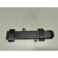 Крышка салонного фильтра Mercedes Benz W205 2014 2058307200