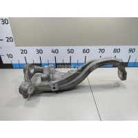 Кулак поворотный передний левый Mercedes Benz W205 2014 2053322100