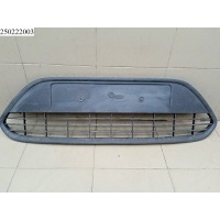 Решетка в бампер центральная FORD Focus II 2005-2011 Ford 1497510,8M5117B968A