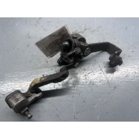 МЕХАНИЗМ ПЕРЕКЛЮЧЕНИЯ ПЕРЕДАЧ Volkswagen Polo 3 1999 6N0711089A,6N0711052B