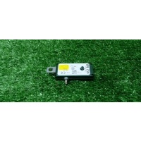 усилитель антенны VW Touareg 2002-2010 2005 7l6035577q