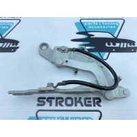 петля капота BMW 3-Series E93 2009 41617210677