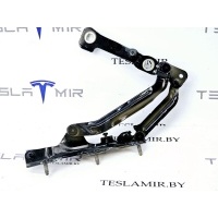 Петля крышки багажника Tesla Model 3 2019 1667399-00,1092820-00