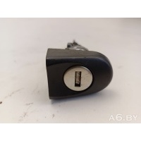 Личинка дверного замка Volkswagen Touran 1 2006 2K0837167