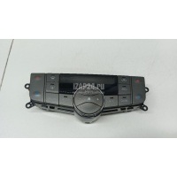 Блок управления климатической установкой Nissan Tiida (C13) 2015 275004MD0A