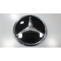 Эмблема Mercedes Benz GLC-Class X253 2015 0008880111