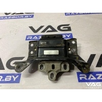 Подушка крепления кпп Volkswagen Tiguan 2 2016 5Q0199555T