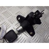 Замок крышки багажника багажника opel zafira а 1.8