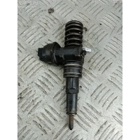 Форсунка топливная Volkswagen Passat B5+ (GP) 2002 038130073aj