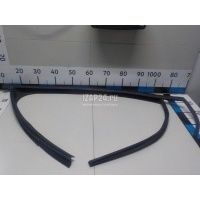 Уплотнитель стекла двери VAG Caddy IV (2016 - 2020) 2K0837432B