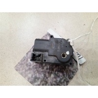 Моторчик заслонки отопителя Mitsubishi Pajero iO 1998-2007 2001 MR500548
