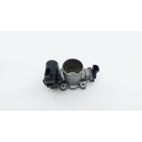 Заслонка дроссельная Toyota Land Cruiser VDJ200 2016 2610026010