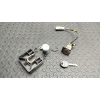 Личинка замка двери Chrysler PT Cruiser 2000-2010 5114569AA, 4864651