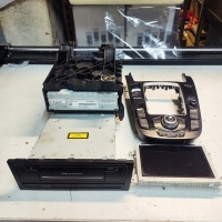Audi a4 b8 навигация 3g high комплект 4f0035056b 8t1035666e