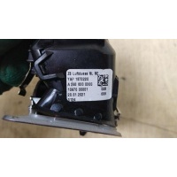 Дефлектор обдува салона правый MERCEDES-BENZ EQC N293 05/2019 - 07/2023 2021 A2938300300