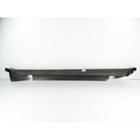 Mercedes - benz oe a1686190138 накладка накладка порога