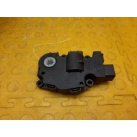 Моторчик заслонки отопителя Mercedes-Benz GLC- class X253 2015 A0999067402