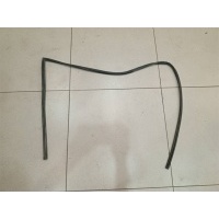 Уплотнитель стекла двери передней правой Mitsubishi Pajero iO 1998-2007 2001 MR351332