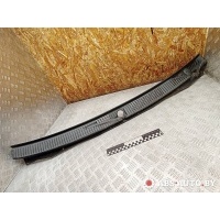 Дождевик Mitsubishi Pajero 3 2002 MR416416
