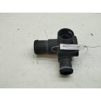 Фланец (тройник) системы охлаждения Volkswagen Passat B5 1999 028121132