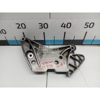 Кронштейн двигателя правый VAG Golf VIII 2020 06J199207P