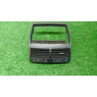 дефлектор воздушный VW Touareg 2002-2010 2006 7L6819727AJ
