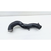 Патрубок интеркулера Toyota Land Cruiser VDJ200 2016 1787551020