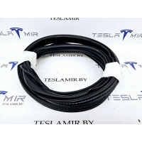 УПЛОТНИТЕЛЬ Tesla Model 3 2019 1090492-00