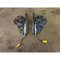 Петля капота Audi Q7 4M 2020 4M0823301C, 4M0823301C, 4M0823301A, 4M0823301B, 4M0823302A, 4M0823302B, 4M0823302C