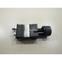 Кнопка обогрева сидений VAG TT(8N) (1998 - 2006) 8N0963563B
