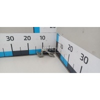 Петля двери багажника Ford Focus II (2005 - 2008) 1712673
