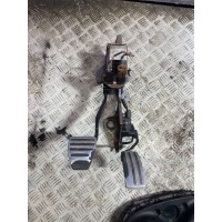 Педаль тормоза Nissan Qashqai 1 2009