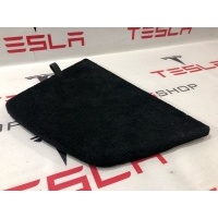 Полка багажника Tesla Model S 2-й рест. 2021 1587745-00-C