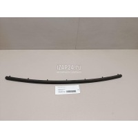 Уплотнитель капота VAG Golf VIII 2020 5G0823707