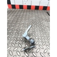 Петля двери передней левой Volkswagen Passat 2006 3c0831402c