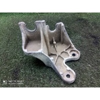 кронштейн крепления тросов кпп Opel Signum (2003-2009) 55354120
