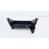 Накладка торпедо Kia Ceed CD 2023 84680J7380WK, 84680J7380