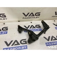 Кронштейн воздушного фильтра Volkswagen Passat B8 2015 3Q0129671A