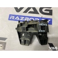 Кронштейн крепления бампера заднего Volkswagen Passat B8 2015 3G9807483